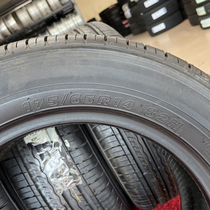 175/65R14　未使用品　激安美品4本セット:16000円