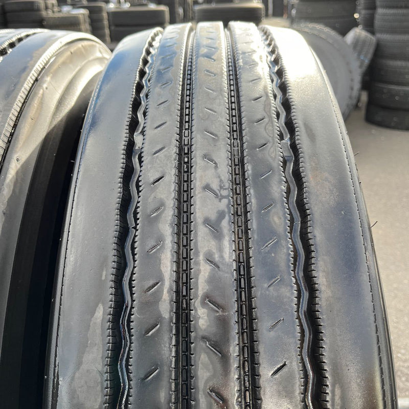 275/80R22.5 YOKOHAMA, 102ZE 中古　 激安美品　8本セット：99000円