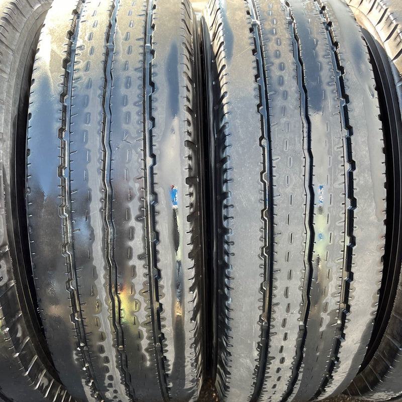 205/70R16 YOKOHAMA, LT151R 中古　 激安美品　6本セット：24000円