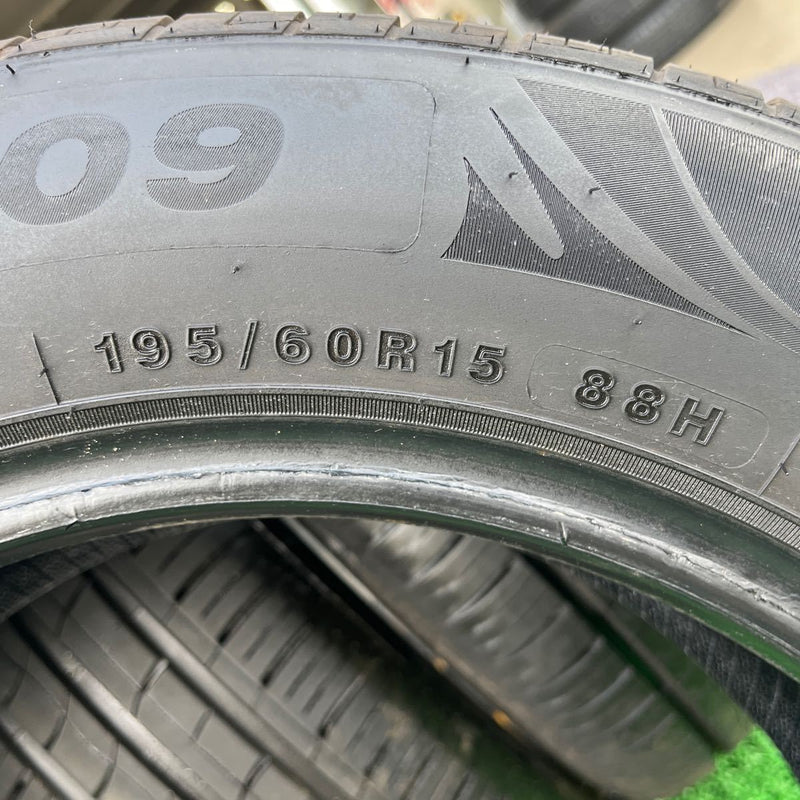 195/60R15 ミネルバ　年式:2022.2023 激安美品4本セット：16000円