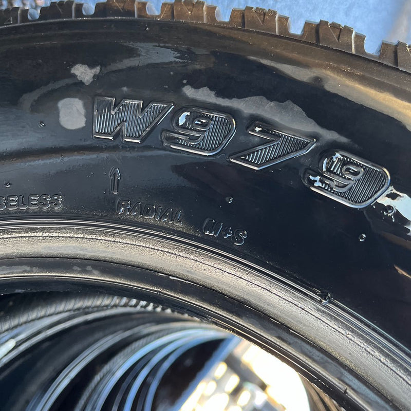 205/70R16 BRIDGESTONE, W979 中古　 激安美品　6本セット：23000円