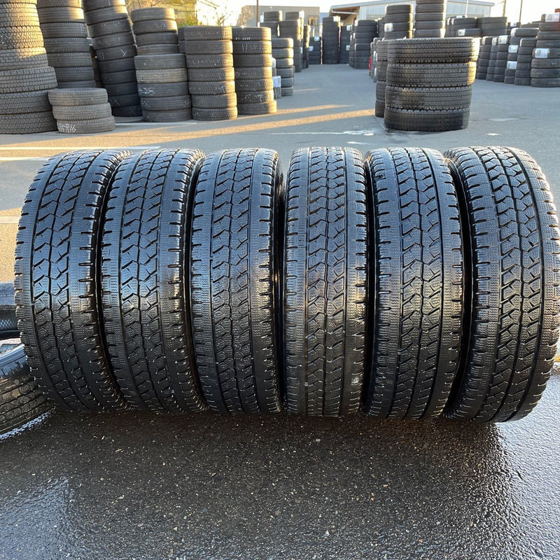 205/70R16 BRIDGESTONE, W979 中古　 激安美品　6本セット：23000円