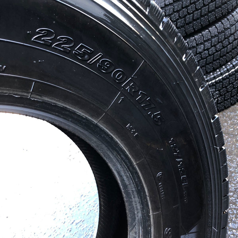 ヨコハマ 225/90R17.5 903ZW 1本:6000円