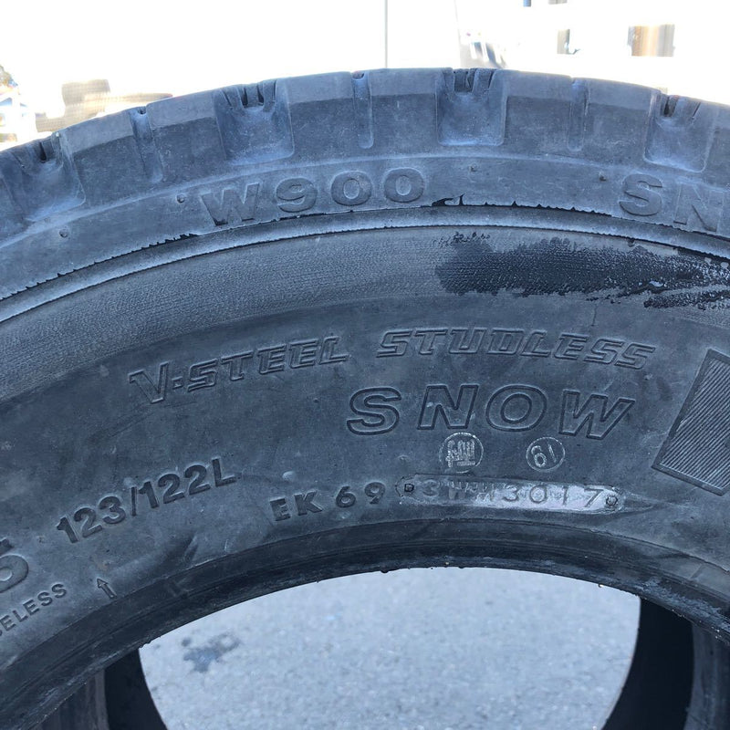 中古再生タイヤ 225/80R17.5 W900 2本:10000円