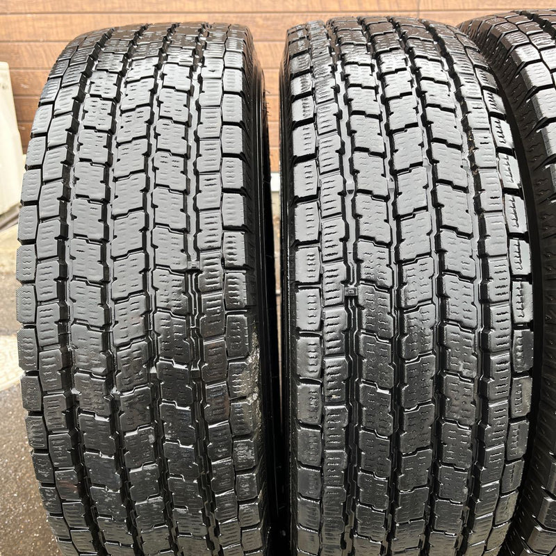 225/70R16 YOKOHAMA iG91 地山中古　 2021年1本　2019年3本　4本セット：16000円