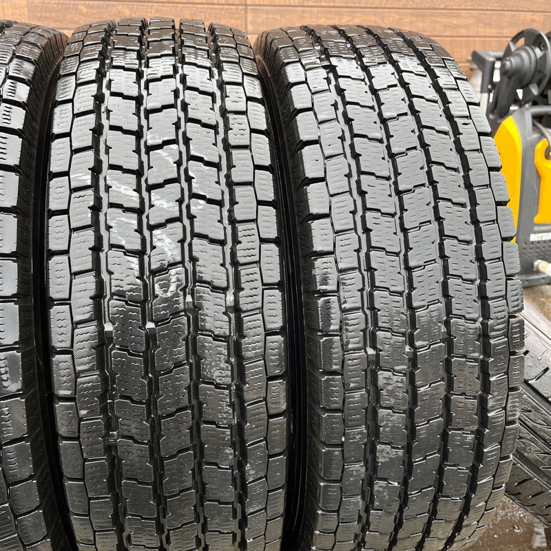 225/70R16 YOKOHAMA iG91 地山中古　 2021年1本　2019年3本　4本セット：16000円