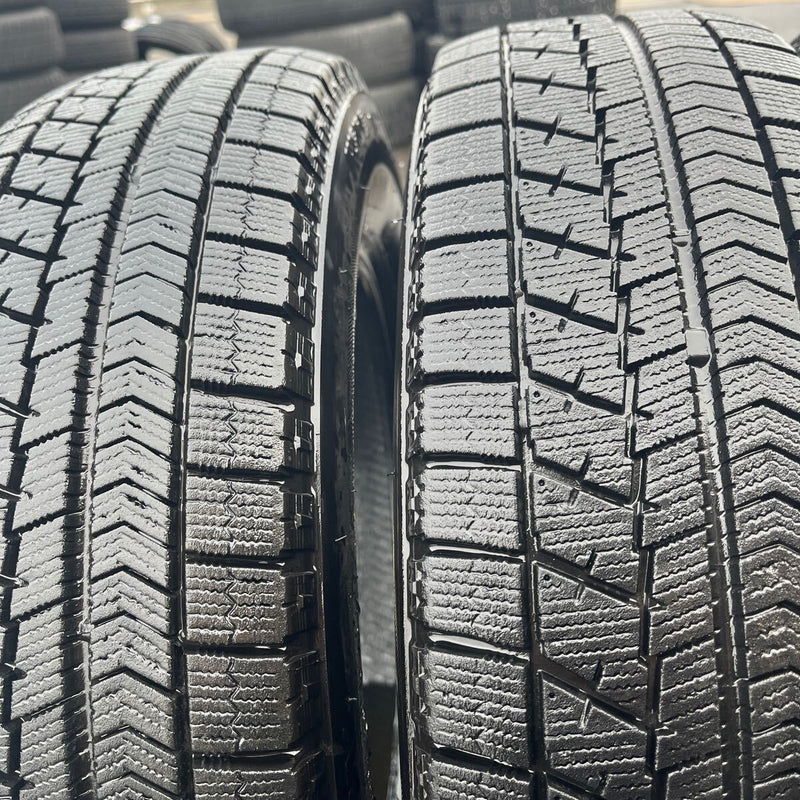 165/70R14 ブリヂストン VRX 中古冬タイヤ　4本セット:12000円