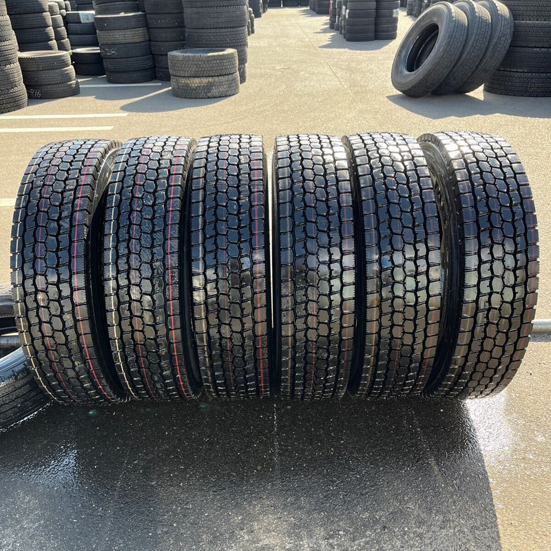 225/80R17.5 BRIDGESTONE, M888 未使用品　激安美品　6本セット：120000円 未使用