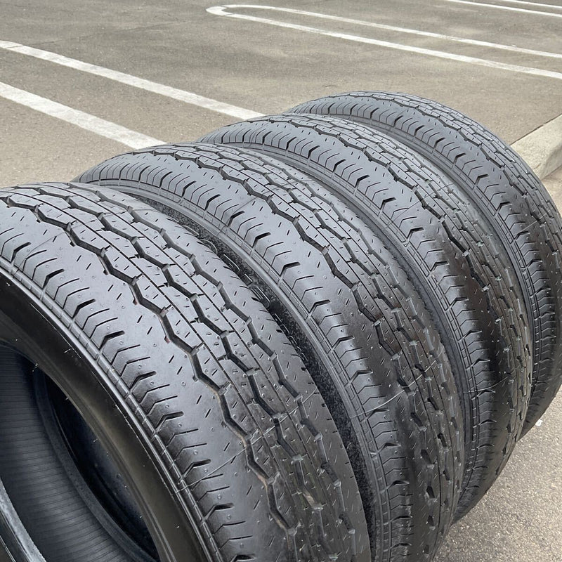 195/80R15 107/105N LT 　BRIDGESTONE エコピア2022年　4本セット：30000円