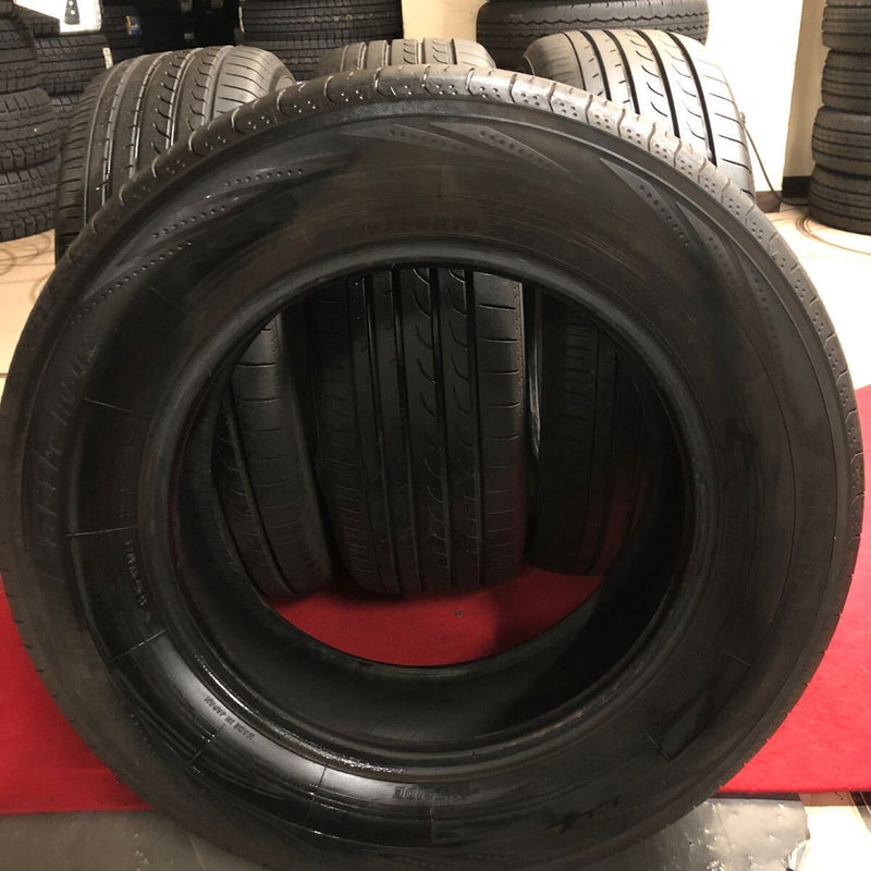 ヨコハマ 215/65R16 RV-02 中古夏タイヤ 2020年 4本セット:20000円