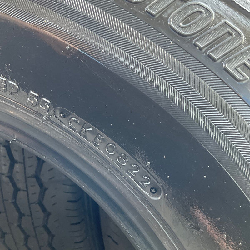 195/80R15 107/105N LT 　BRIDGESTONE 2022年　イボ付き4本セット：30000円