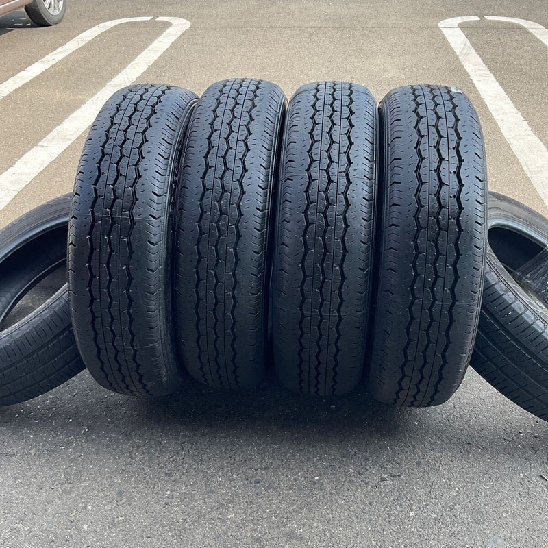 195/80R15 107/105N LT 　BRIDGESTONE 2022年　イボ付き4本セット：30000円