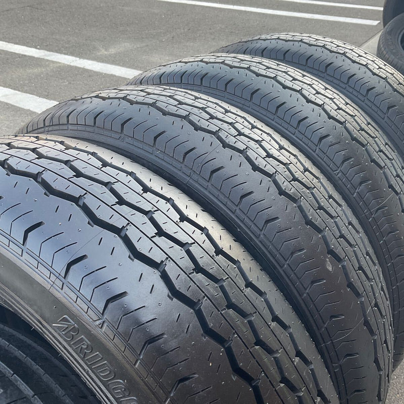 195/80R15 107/105N LT 　BRIDGESTONE 2021年UP　美品4本セット：30000円