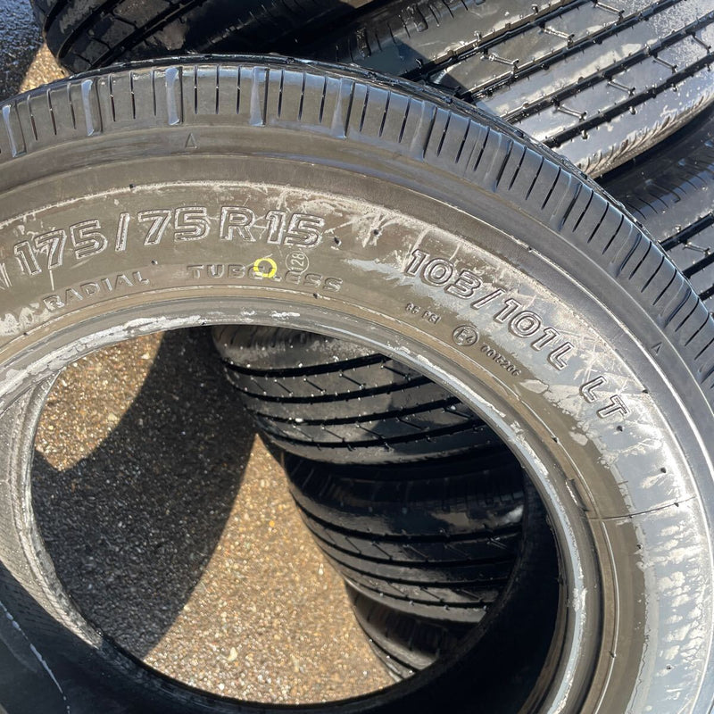 175/75R15 中古地山　東洋　激安美品　　6本セット：24000円