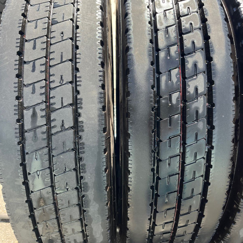 195/85R15 BRIDGESTONE, R207 中古　激安美品　6本セット：25000円