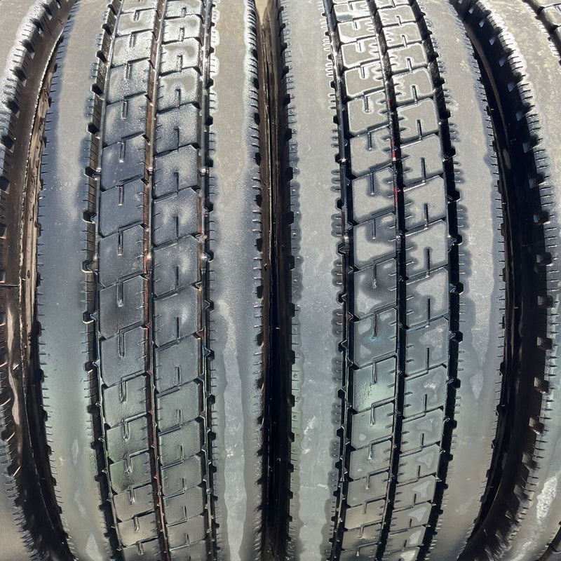 195/85R15 BRIDGESTONE, R207 中古　激安美品　6本セット：25000円