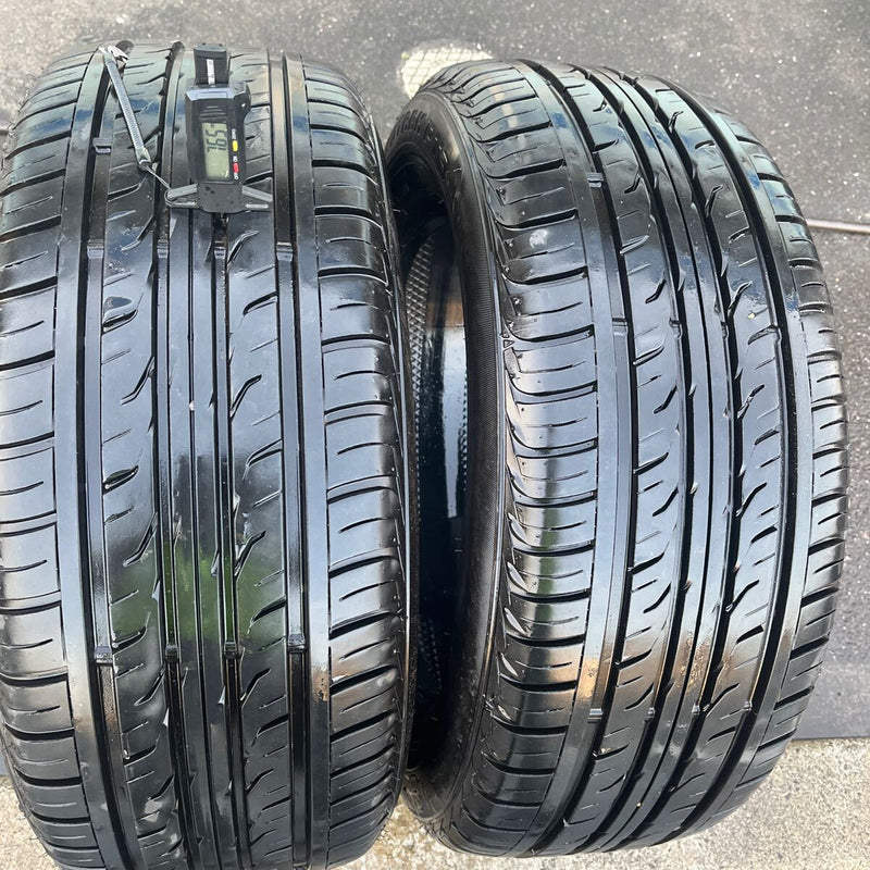 255/55R18. 109V. GRANDTREK PT3 ダンロップ　美品　　2本セット：14000円