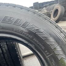 205/75R16中古再生タイヤ　激安美品　　2本セット：8800円