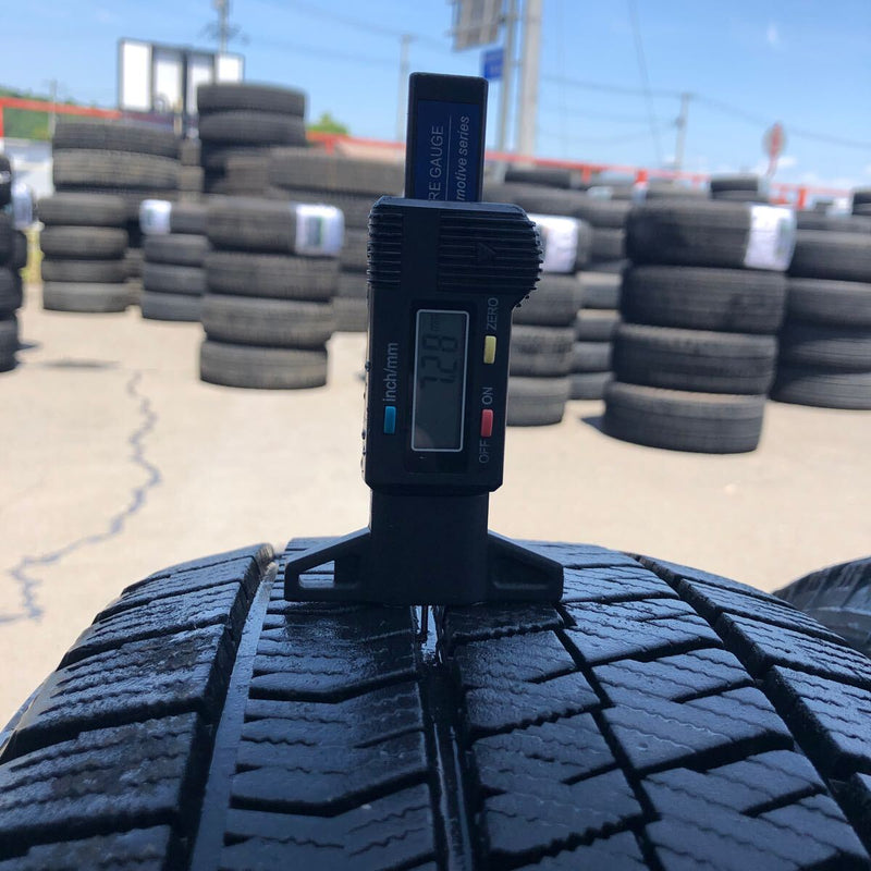 ブリヂストン 215/60R16 VRX2 中古冬タイヤ 2本:8000円