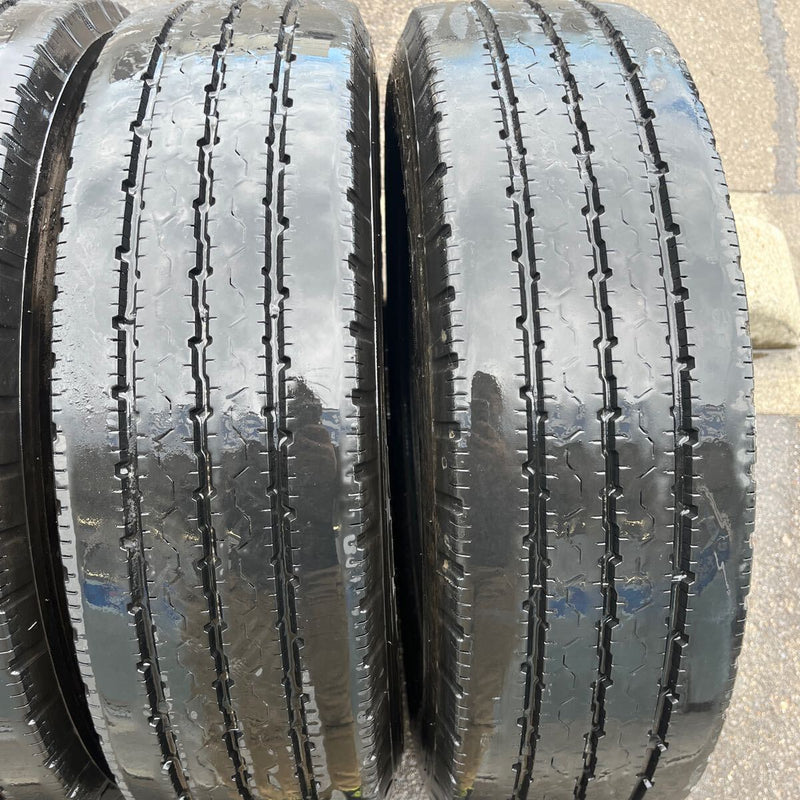 205/70R16 111/109L　ブリヂストン R205 年式2019 　激安美品6本セット:24600円