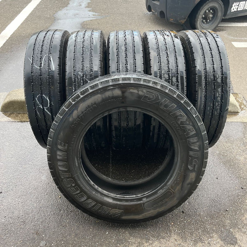 205/70R16 111/109L　ブリヂストン R205 年式2019 　激安美品6本セット:24600円