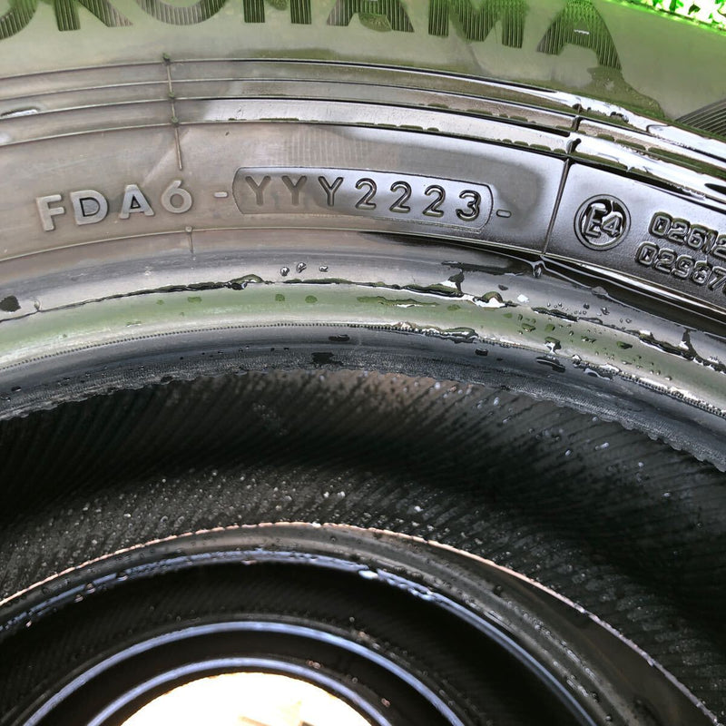 225/60R16 YOKOHAMA 2023年製　激安美品　4本セット:28000円