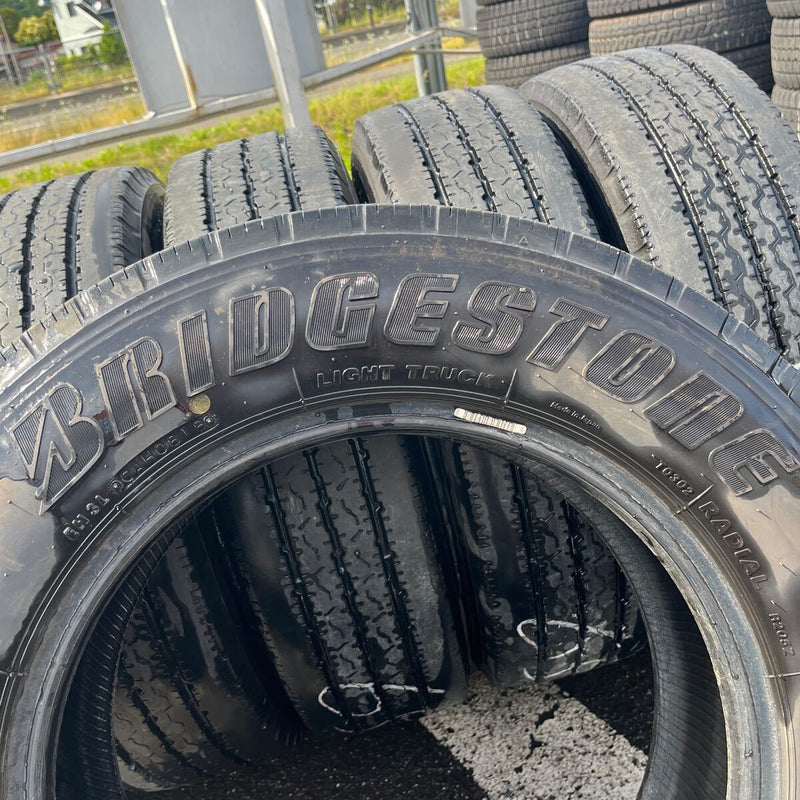 205/70R16 111/109L ブリヂストン　激安美品6本セット:24600円