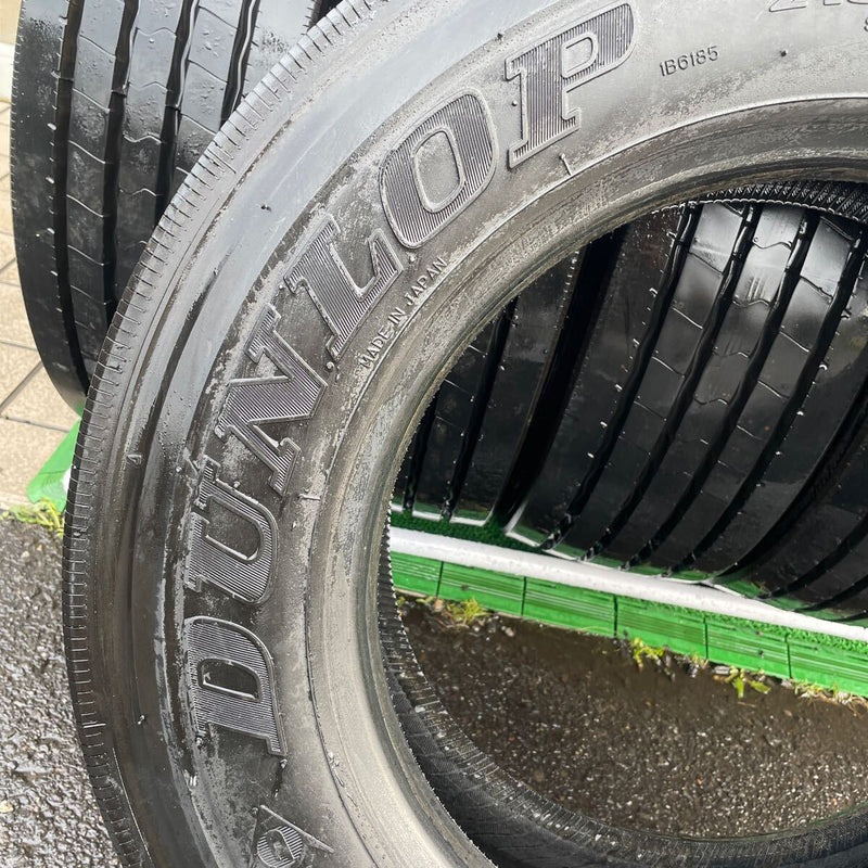 215/70R17.5. 中古地山　ダンロップ　2021年 激安美品　　6本セット：42000円