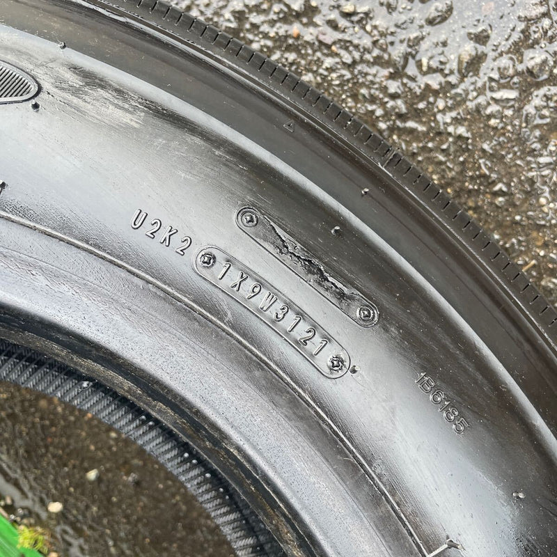 215/70R17.5. 中古地山　ダンロップ　2021年 激安美品　　6本セット：42000円