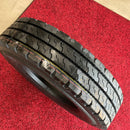 再生タイヤ　225/80R17.5 バリ溝 1本：10000円