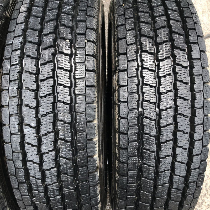 205/75R16 YOKOHAMA 113/111L, 12PR, 中古　激安美品　　4本セット：18000円