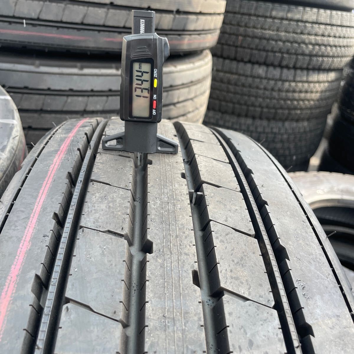 275/80R 22.5 ブリヂストン ほぼ新品 10本セット＋1本：290000円 | 桜