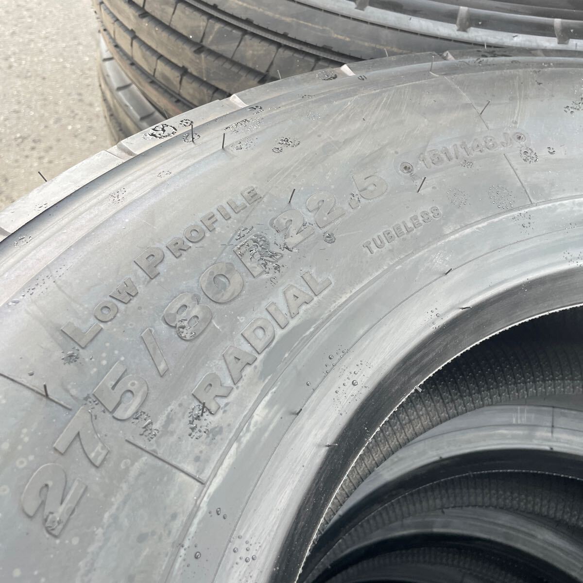 275/80R 22.5 ブリヂストン ほぼ新品 10本セット＋1本：290000円 | 桜