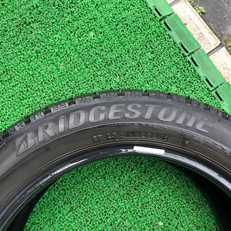 195/55R16 　BRIDGESTONE VRX　2020年　中古スタッドレス　　4本セット：20000円