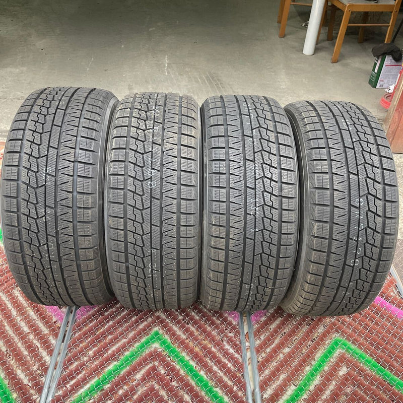 245/50R18 スタッドレスタイヤ　2021年製　在庫処分　未使用品　4本：89000円 未使用