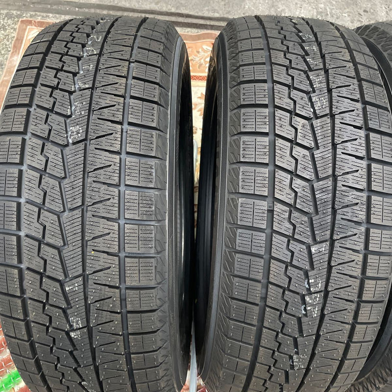 215/55R18 スタッドレスタイヤ　2021年製　在庫処分　未使用品　4本：88000円 未使用