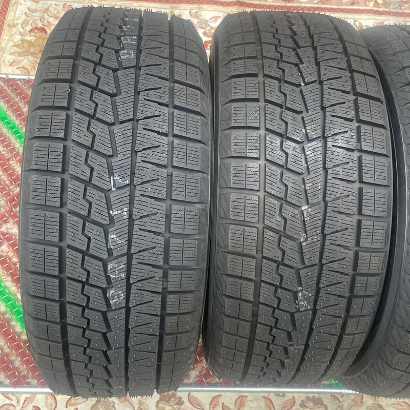 215/45R18 スタッドレスタイヤ　在庫処分　未使用品　4本：88000円 未使用