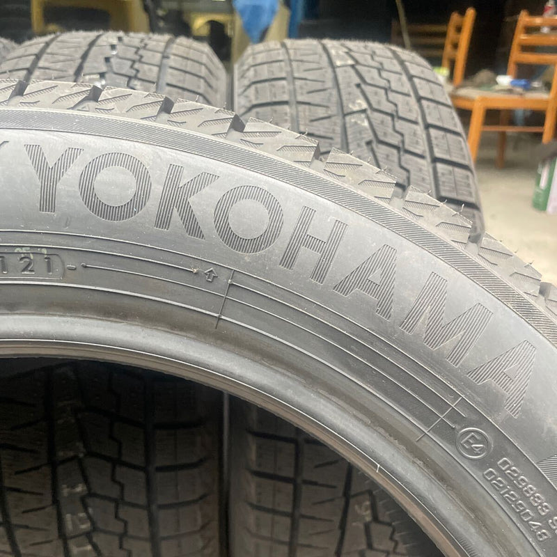 215/55R17 スタッドレスタイヤ　2021年製　在庫処分　未使用品　4本：79000円 未使用