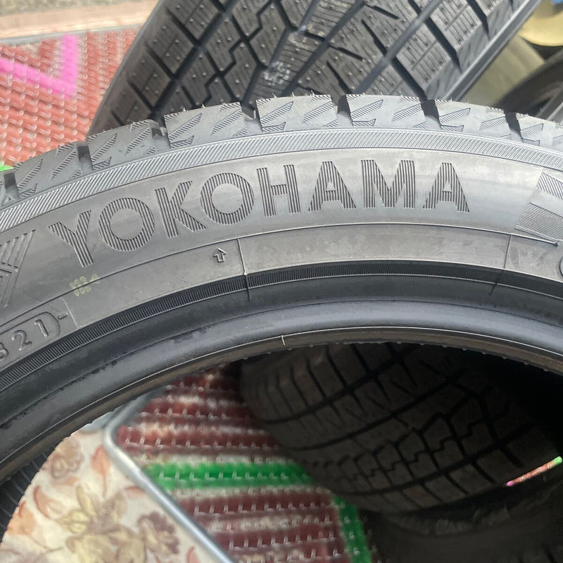 215/50R18 スタッドレスタイヤ　2021年製　在庫処分　未使用品　4本：84000円 未使用