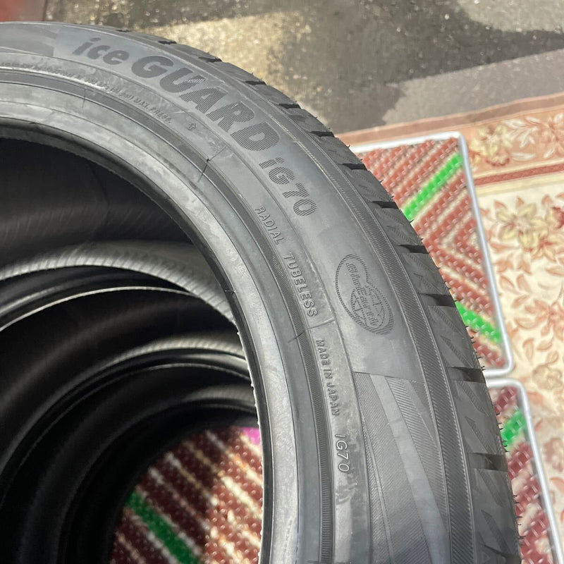 215/50R18 スタッドレスタイヤ　2021年製　在庫処分　未使用品　4本：89000円 未使用