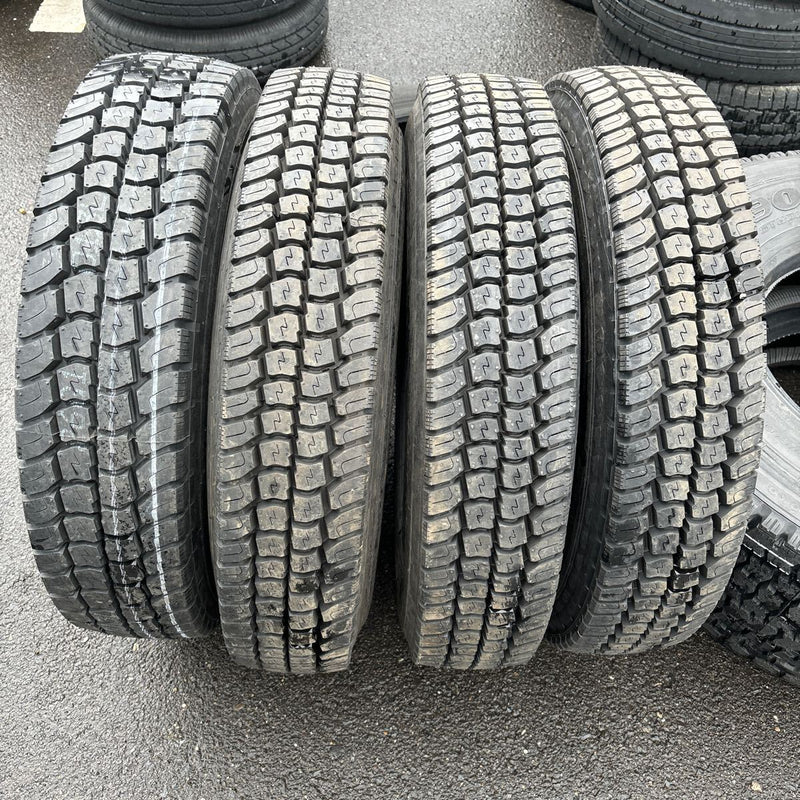 185/85R16 中古再生　ほぼ新品　激安美品　　4本セット：19000円