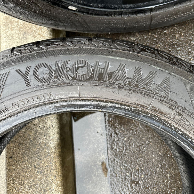 235/55R19 　YOKOHAMA AVID GT　2019年　中古夏タイヤ　4本セット：22000円