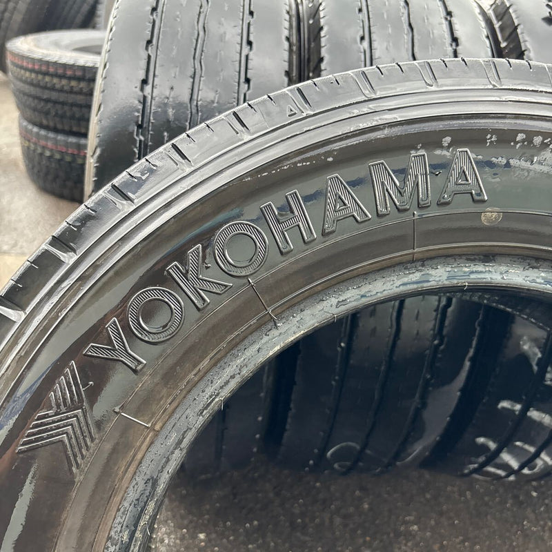 205/70R16 中古地山　ヨコハマ　激安美品　　6本セット：24000円