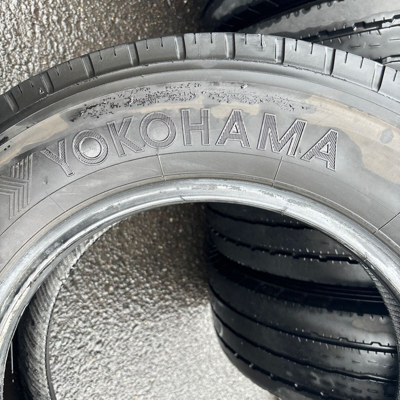 205/70R16 中古地山　ヨコハマ　激安美品　　6本セット：24500円