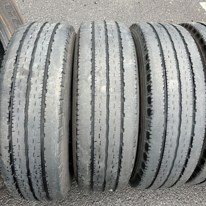 205/70R16 中古地山　ヨコハマ　激安美品　　6本セット：25800円