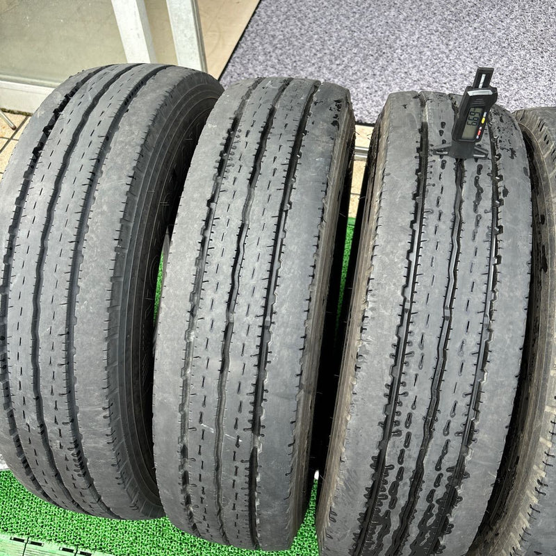 205/80R16 ヨコハマ　年式:2022年 中古　激安美品　　6本セット：28000円