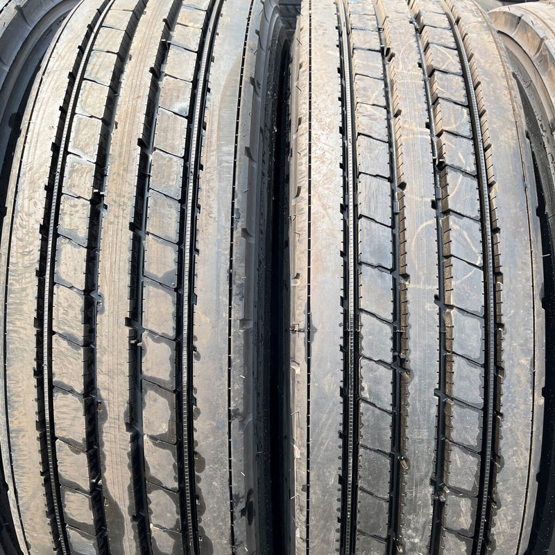 275/80R22.5 BRIDGESTONE, R173 中古 バリ溝　激安美品　　8本セット：182000円