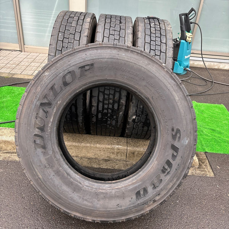 275/80R22.5　ダンロップ　中古地山　4本セット：48000円