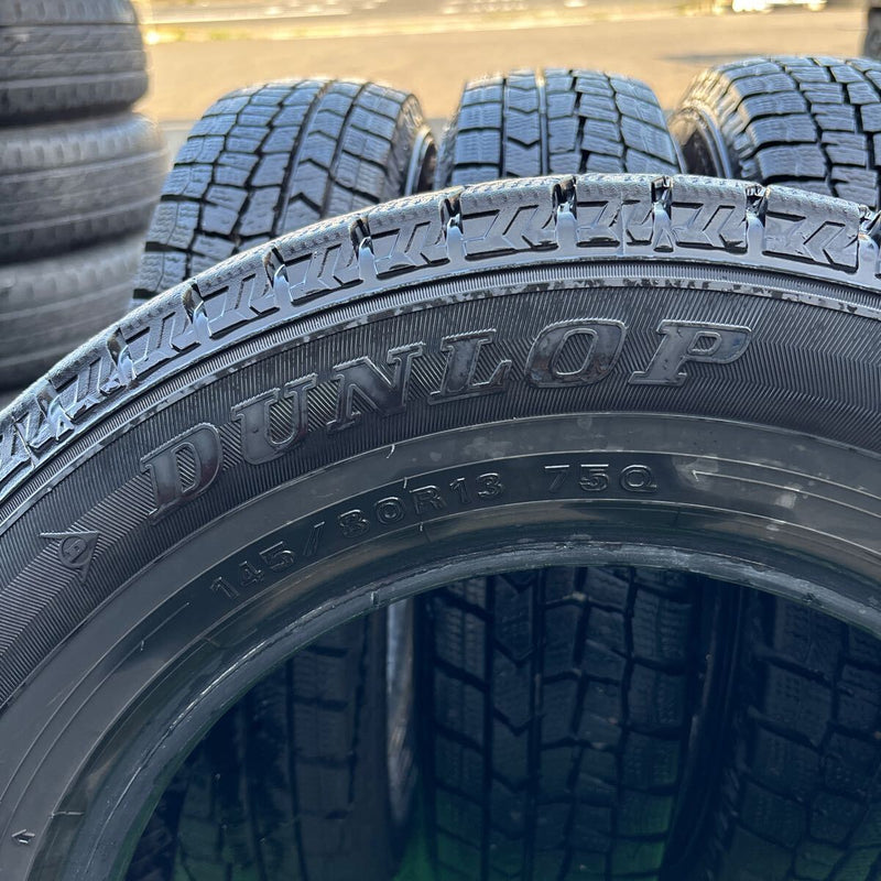 145/80R13 . ダンロップ　スタッドレスタイヤ 2019年美品　4本セット：8000円