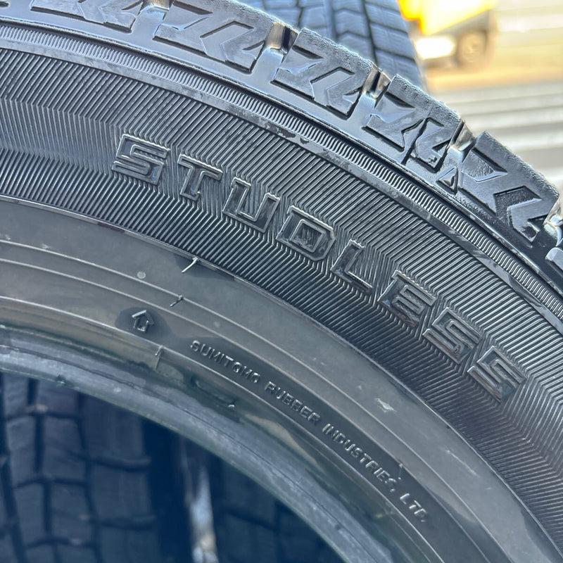 145/80R13 . ダンロップ　スタッドレスタイヤ 2019年美品　4本セット：8000円